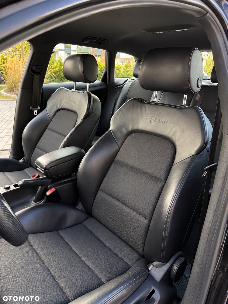 Audi A3 Sportback 2.0 TDI DPF Ambition - 5