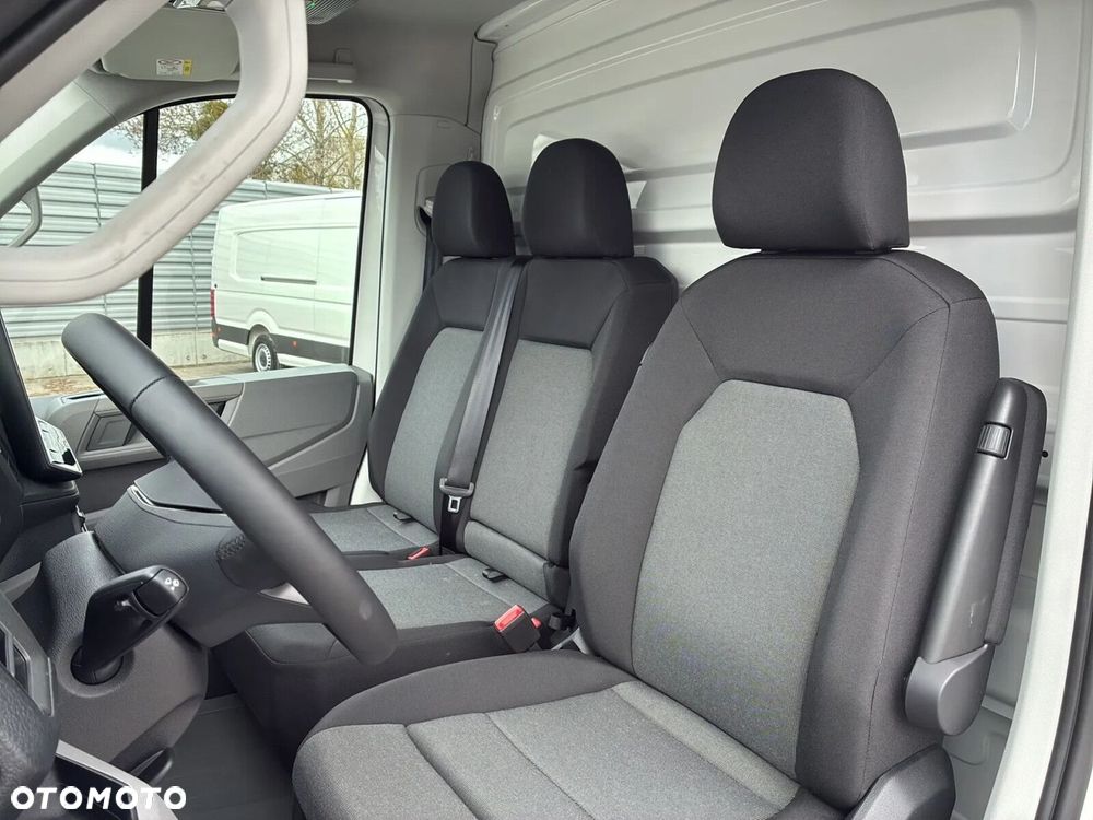 Volkswagen Crafter 50 Skrzyniowy/DMC=3,5t, 2.0 TDI 163 KM r. o. 4490mm - 22