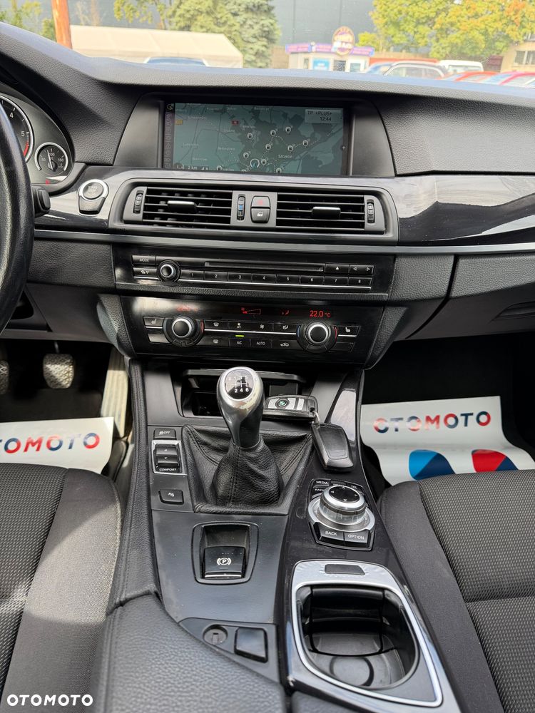 BMW Seria 5 520d - 18