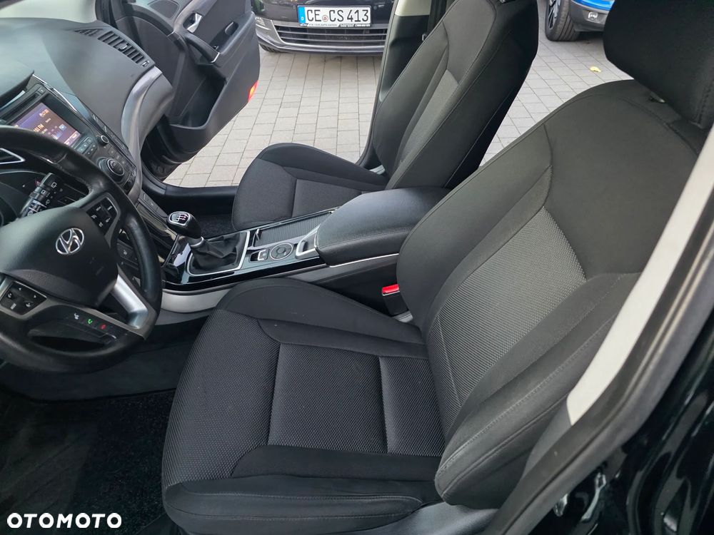 Hyundai i40 2.0 GDI Comfort + - 11