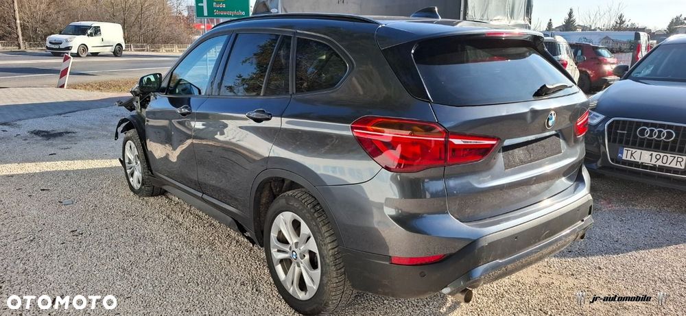 BMW X1 sDrive18d Advantage - 3