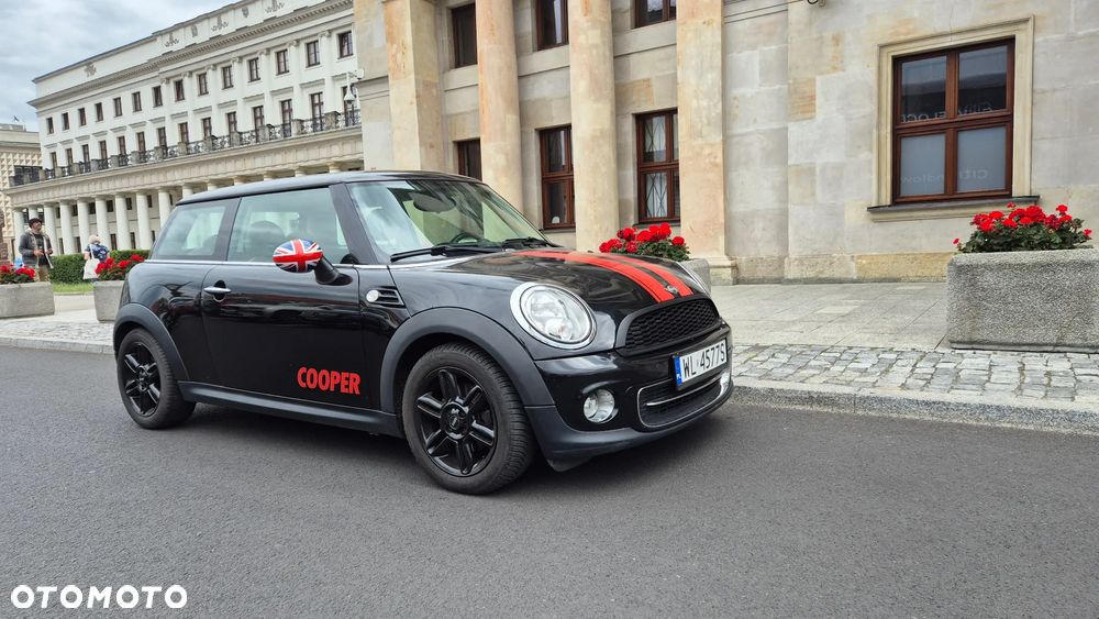 MINI Cooper Standard - 1