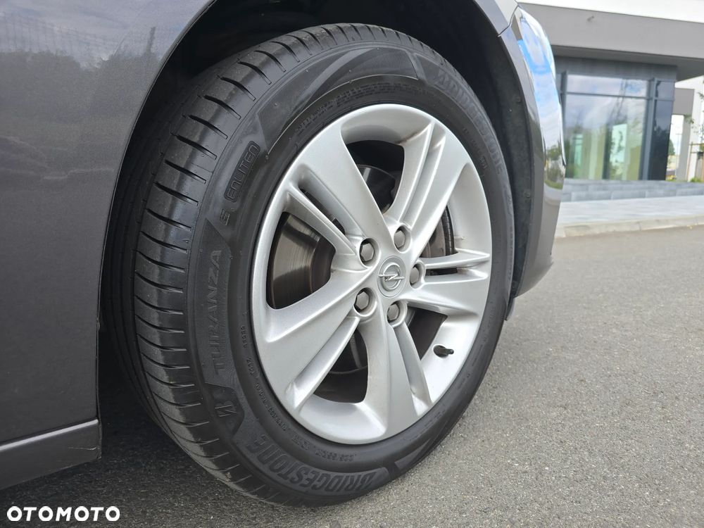 Opel Insignia 2.0 CDTI Business Elegance S&S - 22