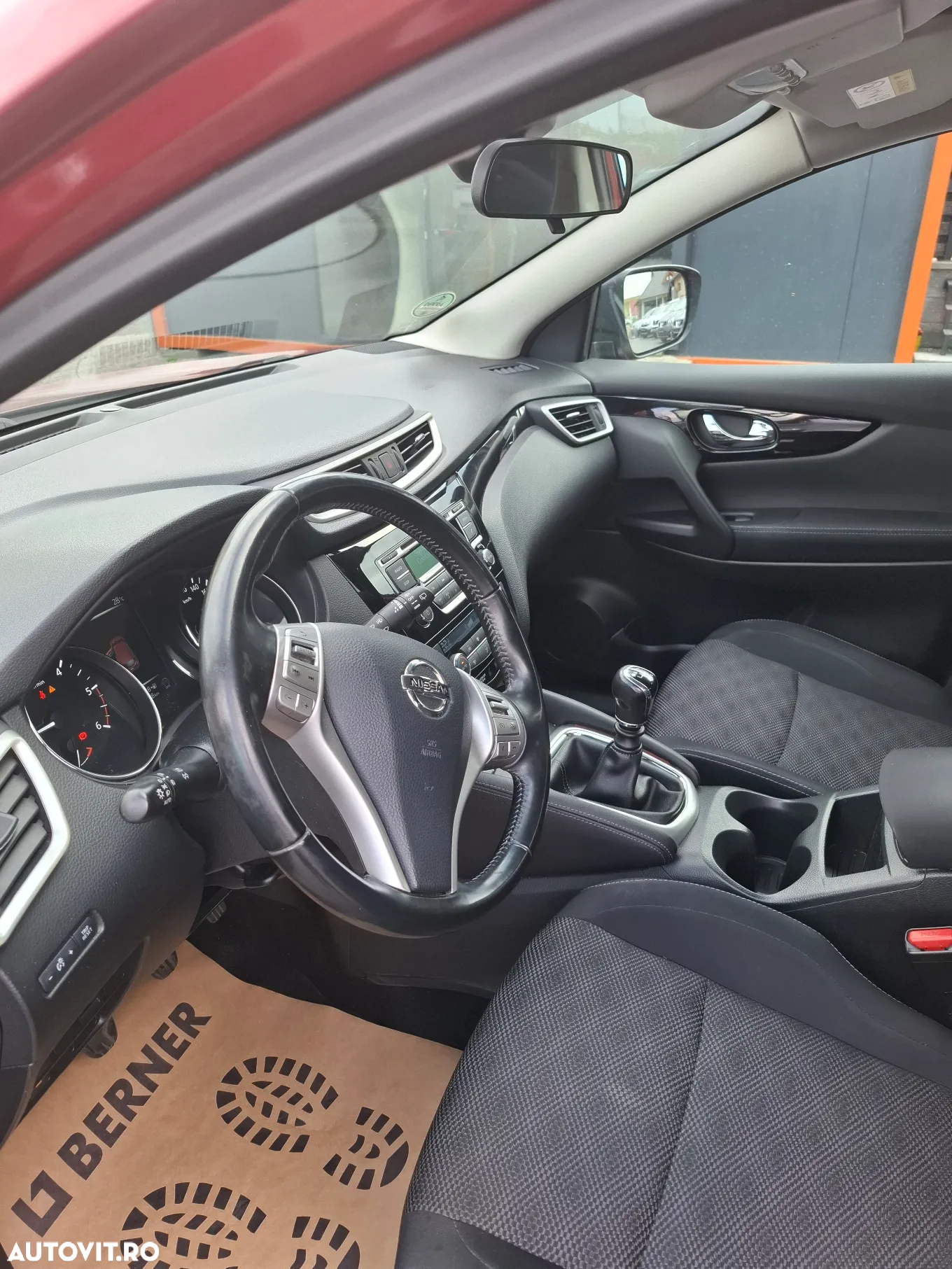 Nissan Qashqai 1.5 DCI Start/Stop Acenta - 8