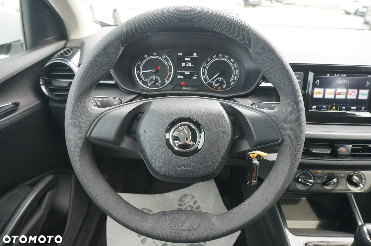 Skoda Fabia 1.0 Active - 13