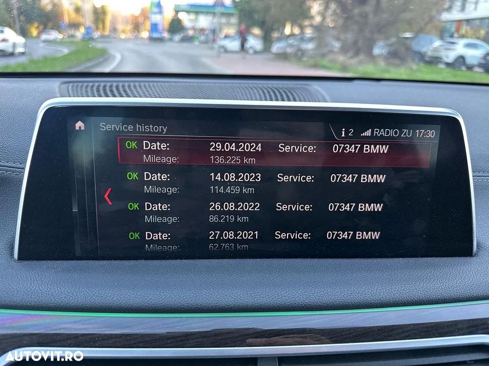 BMW Seria 7 740e iPerformance - 7