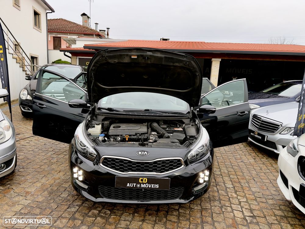 Kia Ceed SW 1.6 CRDi GT Line - 30