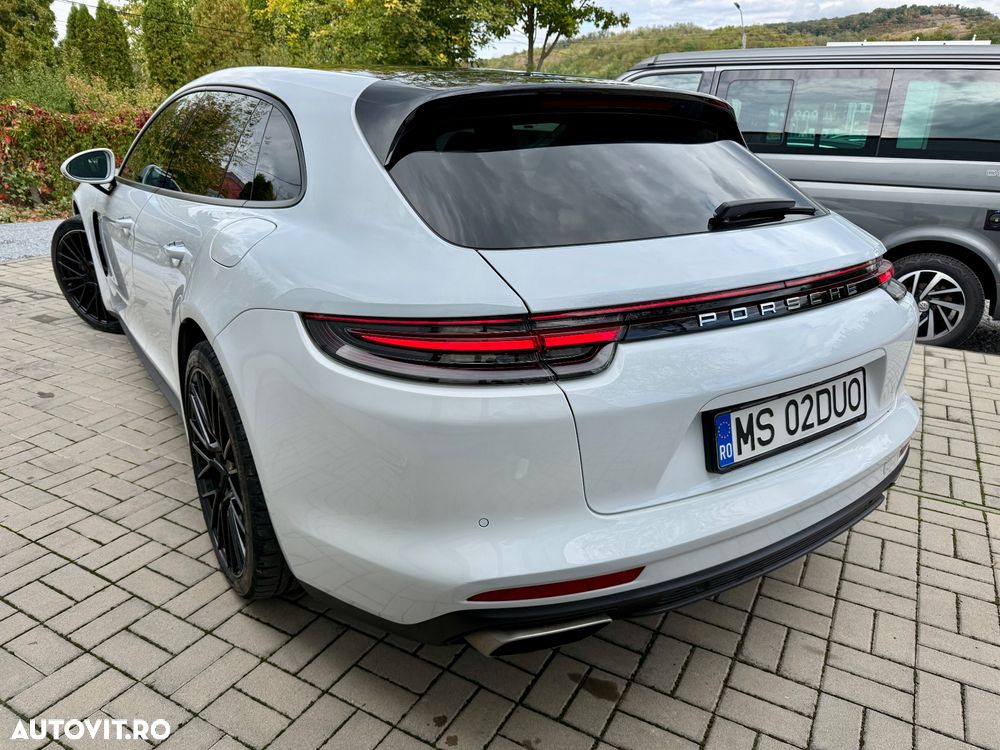 Porsche Panamera 2018 photo 3