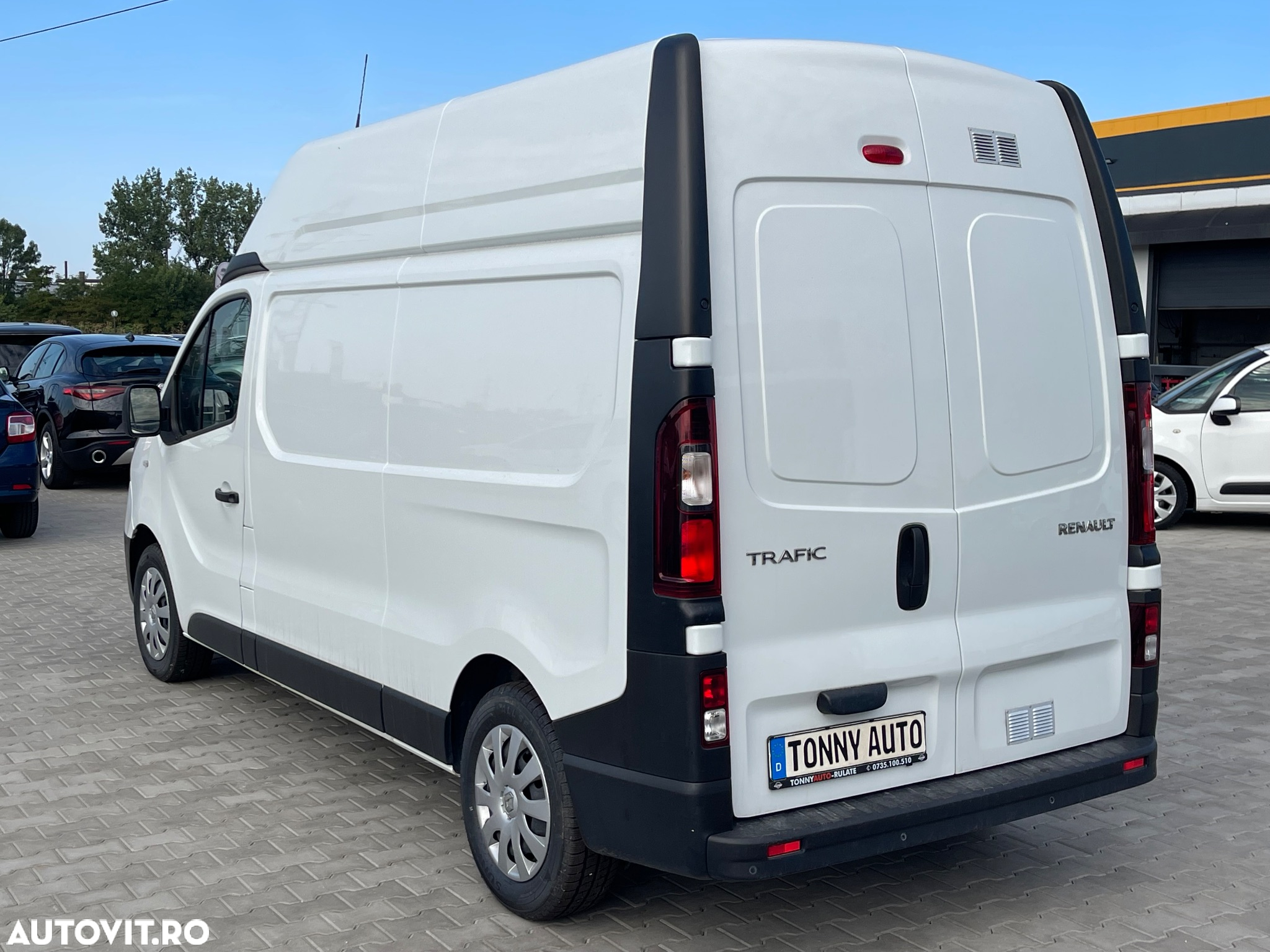 Renault Trafic - 4