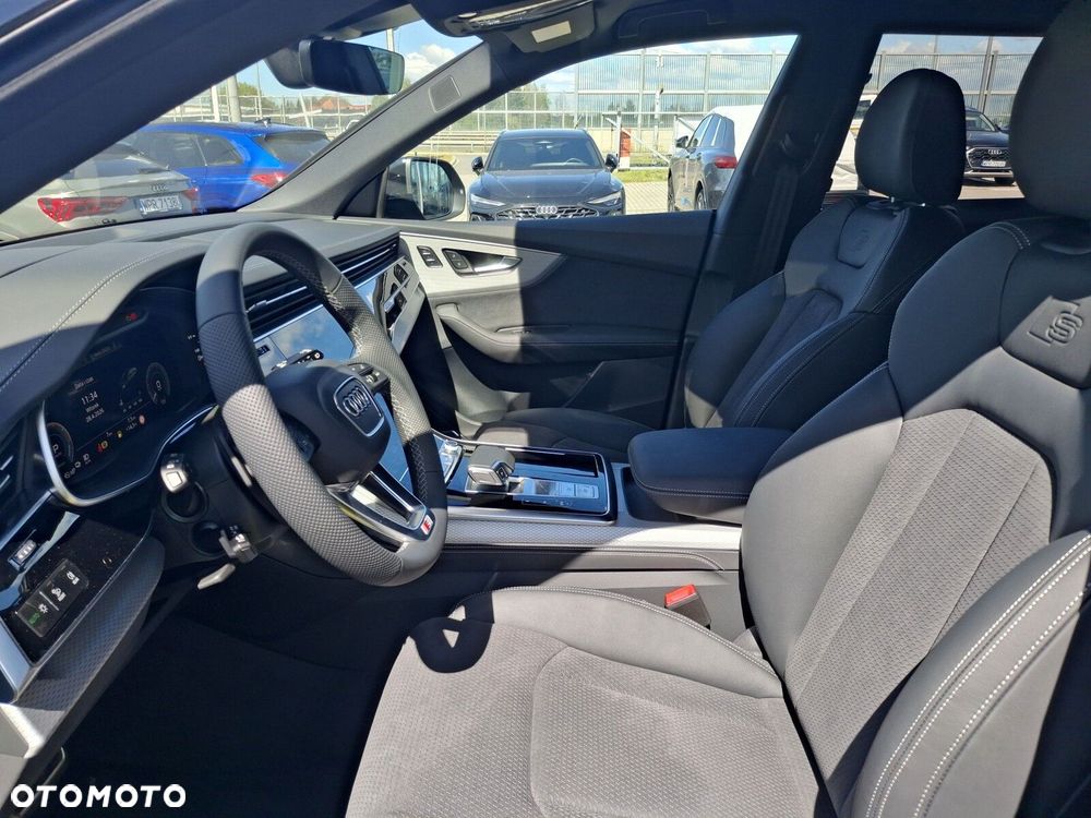 Audi Q8 - 26