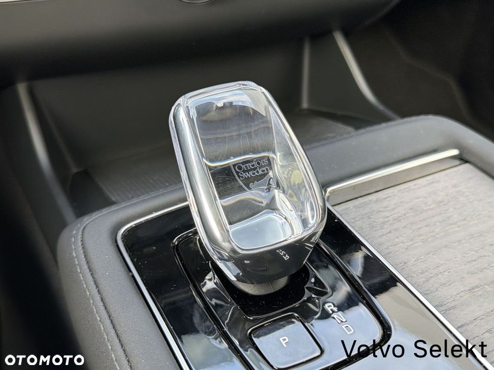 Volvo XC 90 - 37