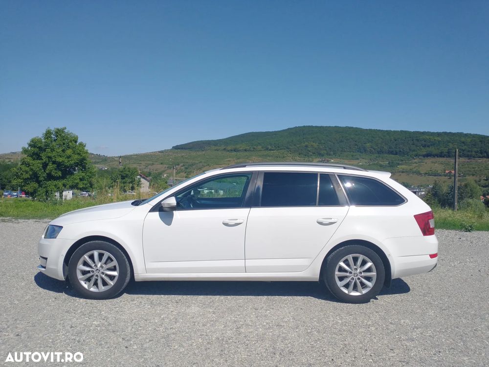 Skoda Octavia Combi 1.4 TSI Style - 2