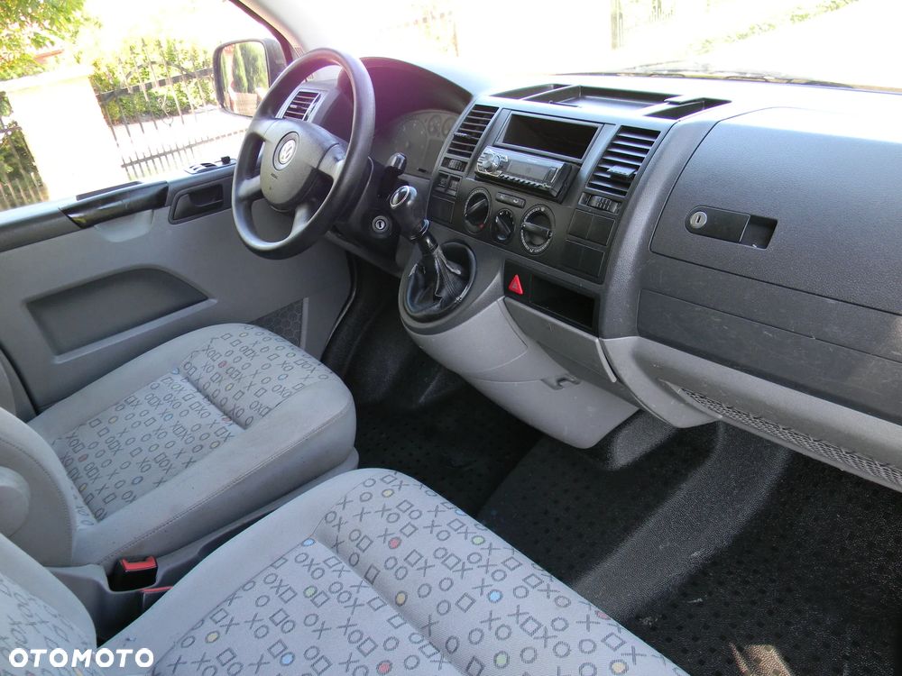 Volkswagen Transporter - 13