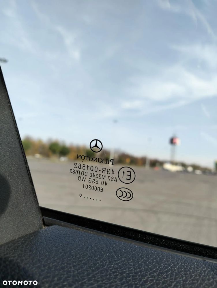 Mercedes-Benz Klasa C - 23