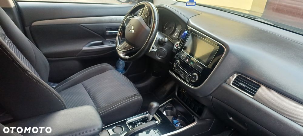Mitsubishi Outlander 2.0 Intense 2WD CVT - 5