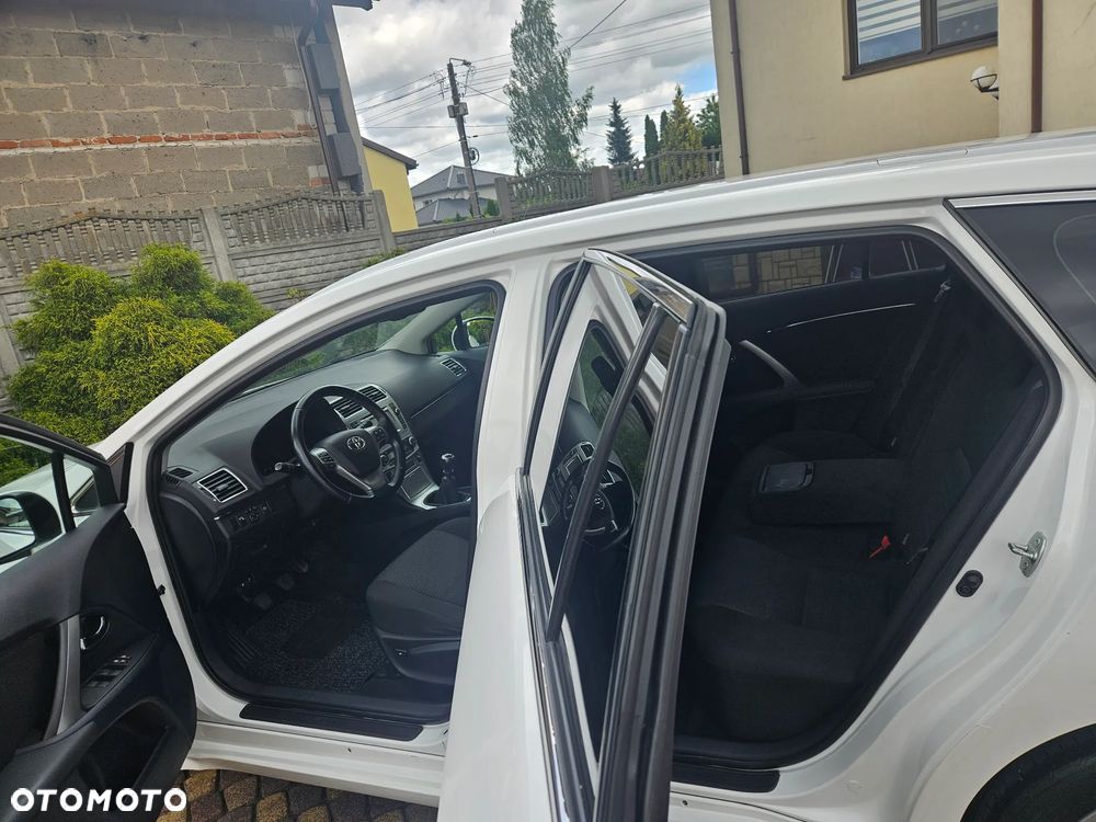 Toyota Avensis Touring Sports 1.8 Edition S+ - 9