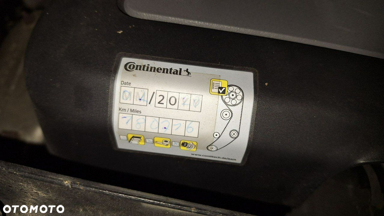 Volkswagen Golf - 29