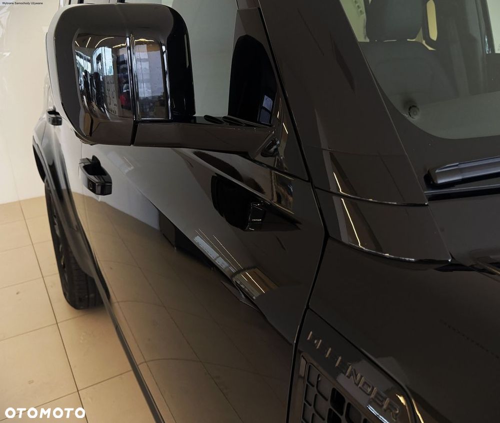 Land Rover Defender - 20