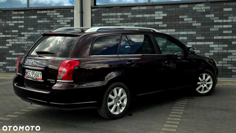 Toyota Avensis 2.0 D-4D Sol Premium - 8