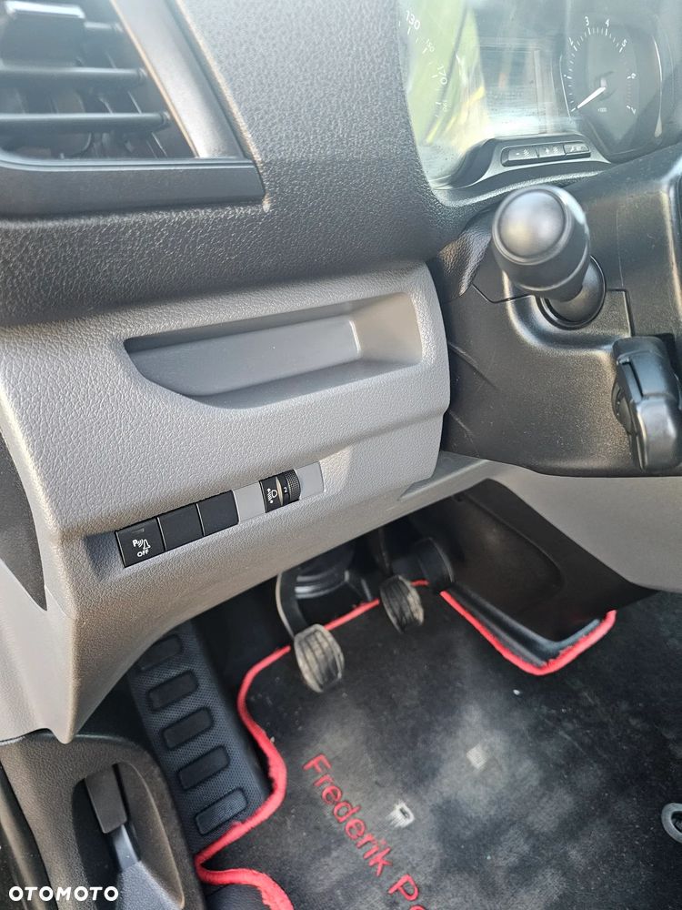 Toyota Proace - 25