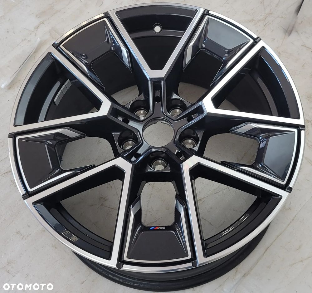 FELGA BMW M-PAKIET i4 4 G26 9JX18H2 IS42 5X112 8747303 - 6