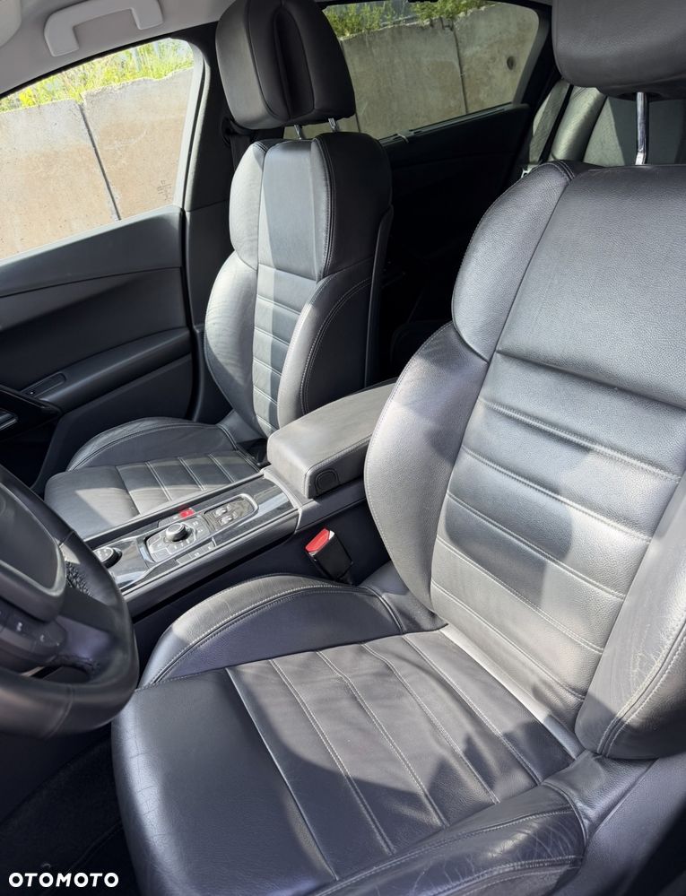 Peugeot 508 RXH 2.0 HDi HYbrid4 - 11