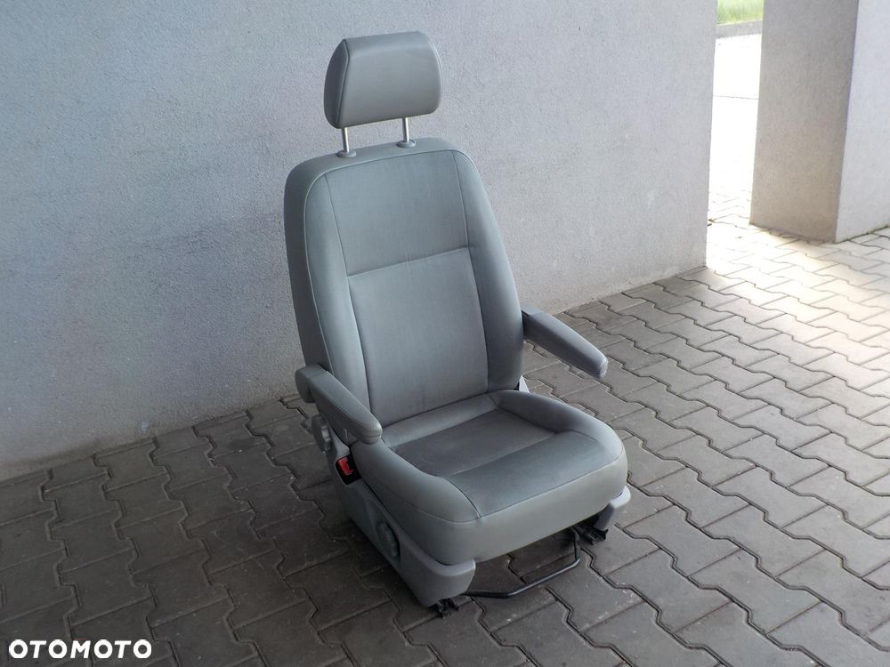 VW T5 T6 FOTEL SIEDZENIE KIEROWCY REGULACJA WYSOKOŚCI PODŁOKIETNIKI - 1