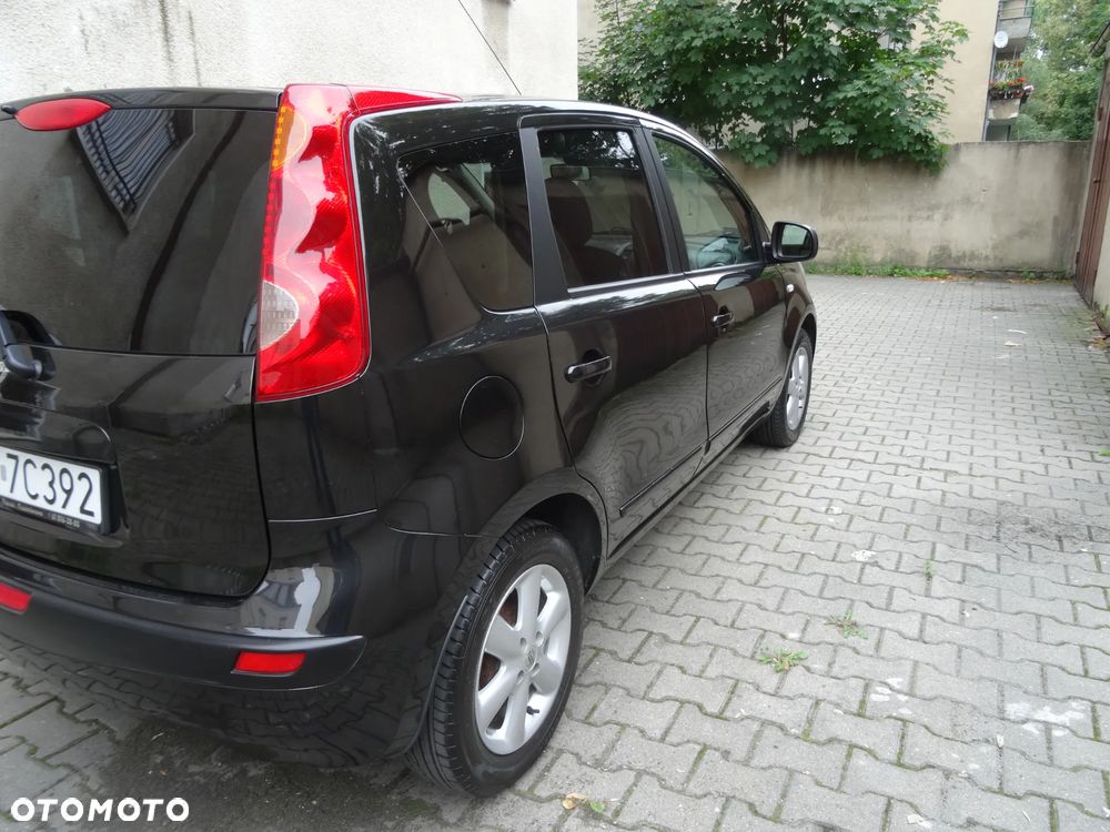 Nissan Note 1.6 Tekna - 5