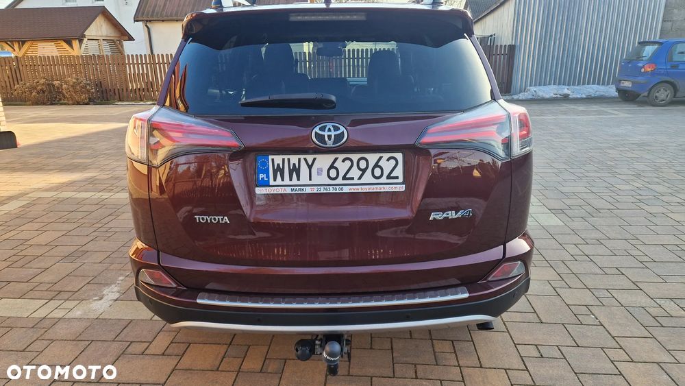 Toyota RAV4 2.0 D-4D Prestige 4x2 - 4