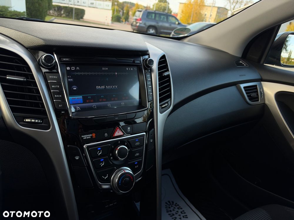 Hyundai i30 1.6 Premium - 30