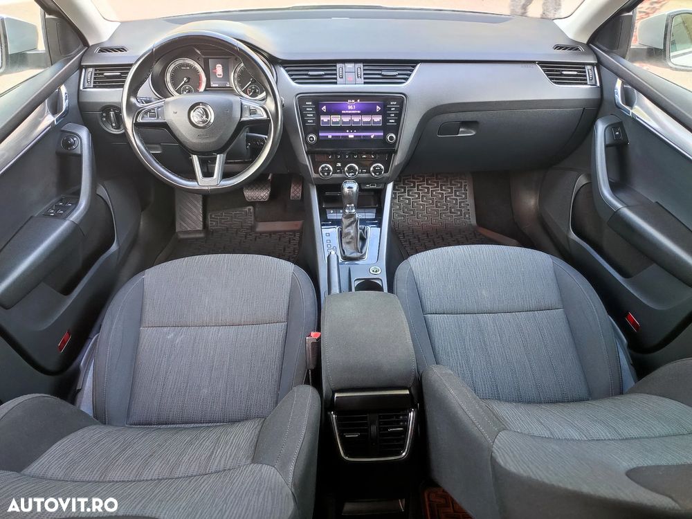 Skoda Octavia - 5