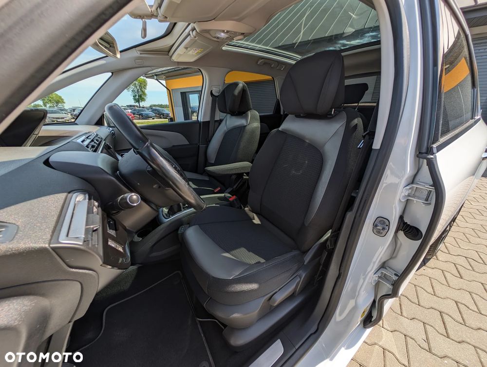 Citroën C4 Picasso PureTech 130 Stop&Start SHINE - 35