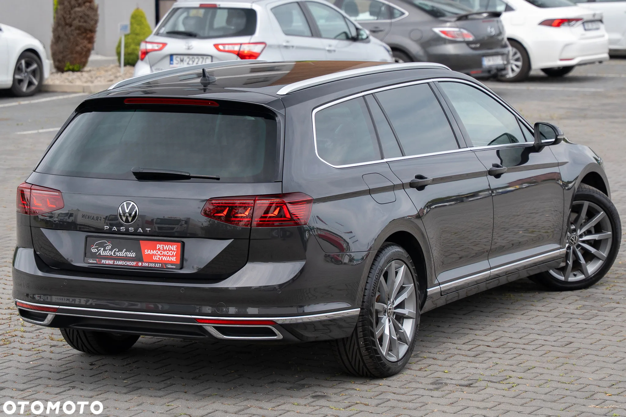 Volkswagen Passat Variant 2.0 TDI SCR BlueMotion Highline - 9