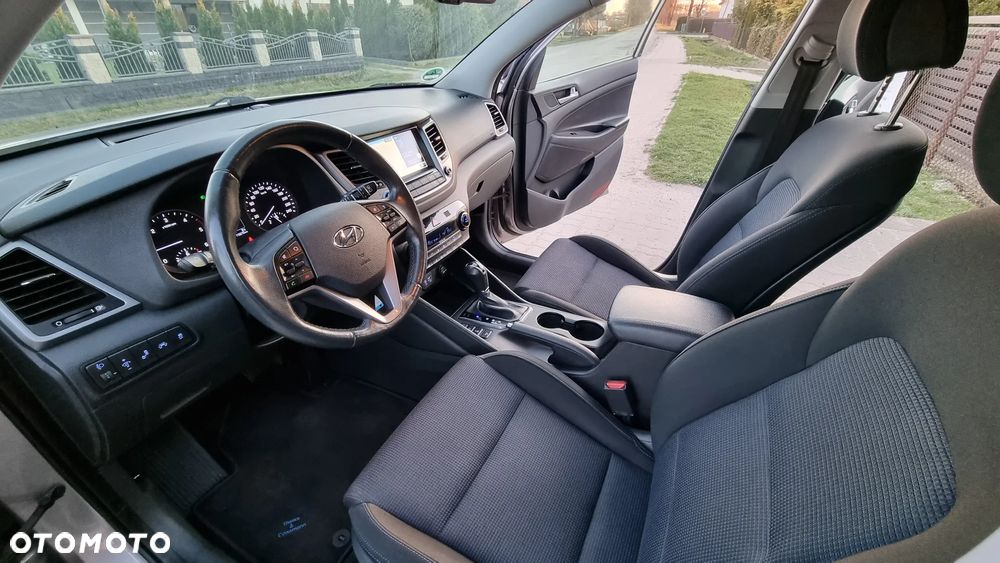 Hyundai Tucson 2.0 CRDi 4WD Automatik Passion Plus - 22