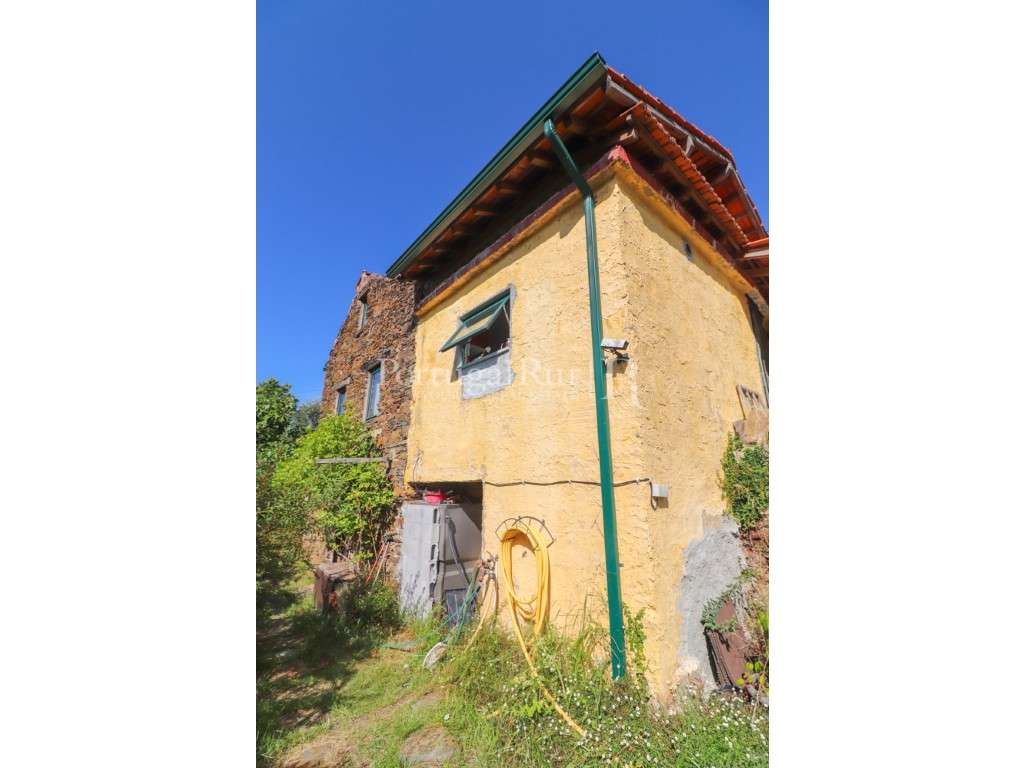 Quinta de 2ha em Xisto com 2 Casas, Piscina Natural e Potencial Tur... - Grande imagem: 5/47