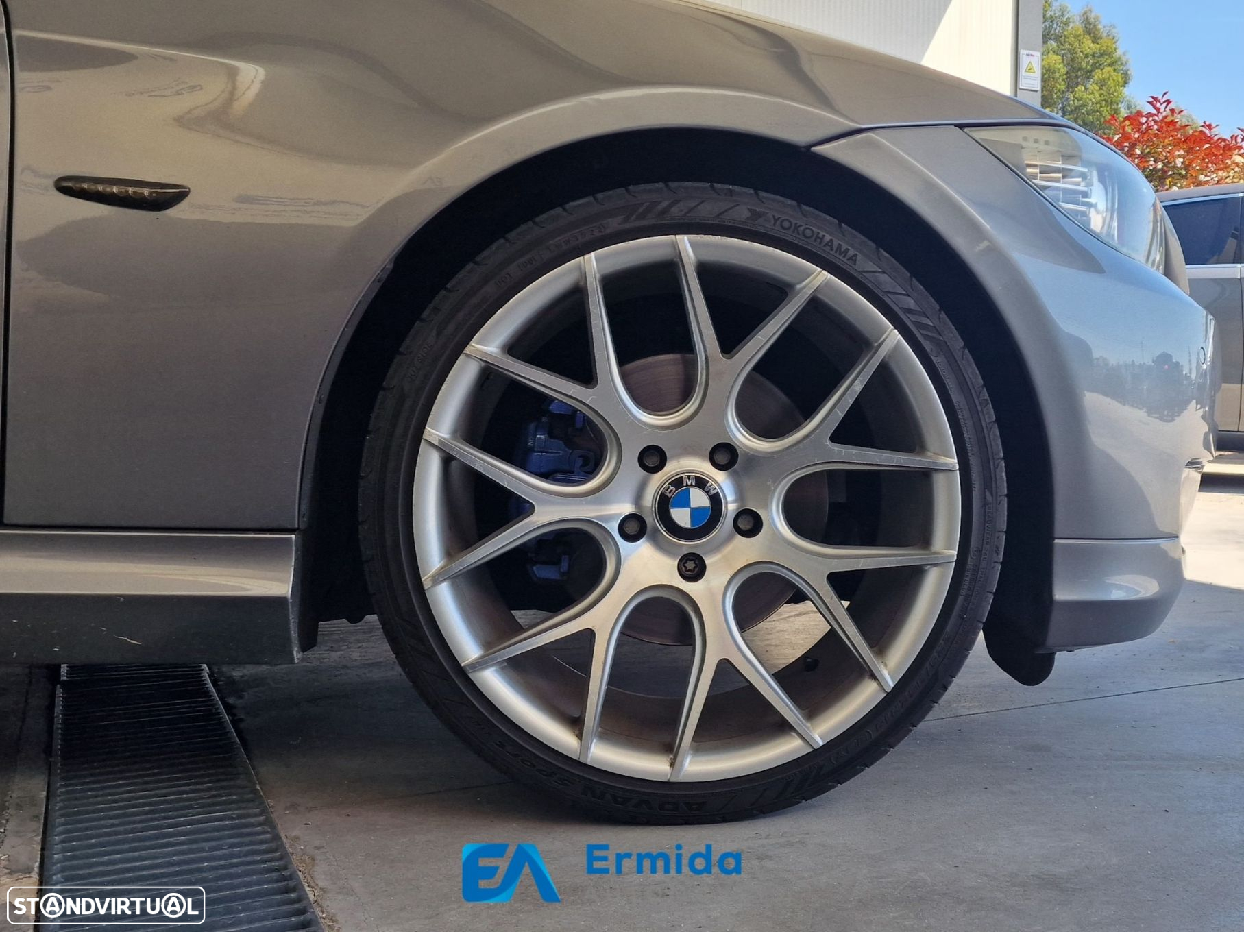 BMW 320 d Touring LifeStyle Auto - 14