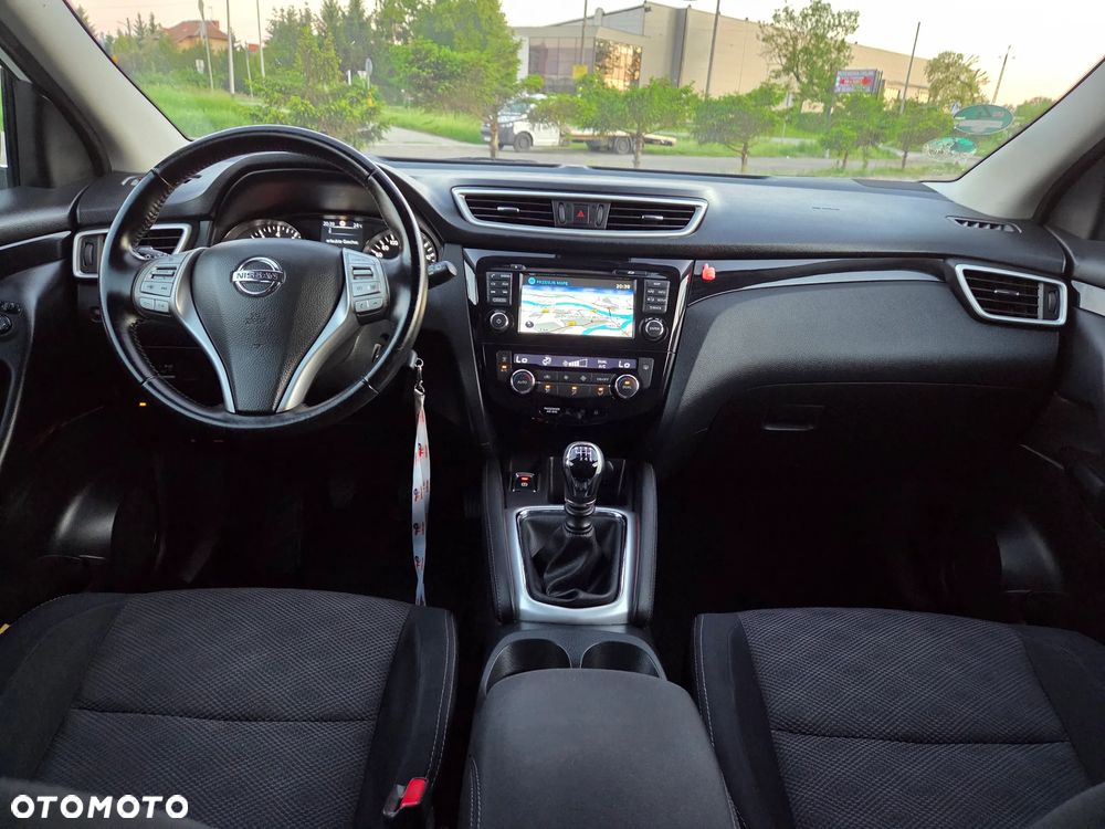 Nissan Qashqai 1.2 DIG-T Tekna+ - 27