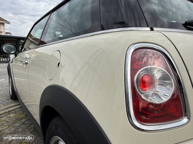 MINI 3 Portas One D - 11