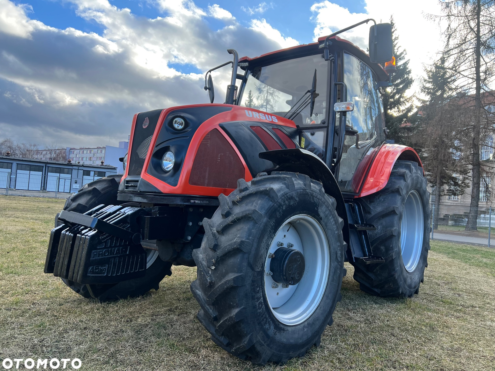 Ursus 11054 - 4
