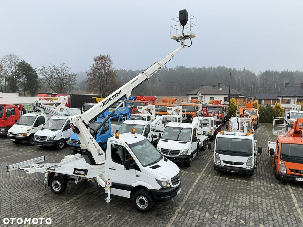 Mercedes-Benz Sprinter - 2