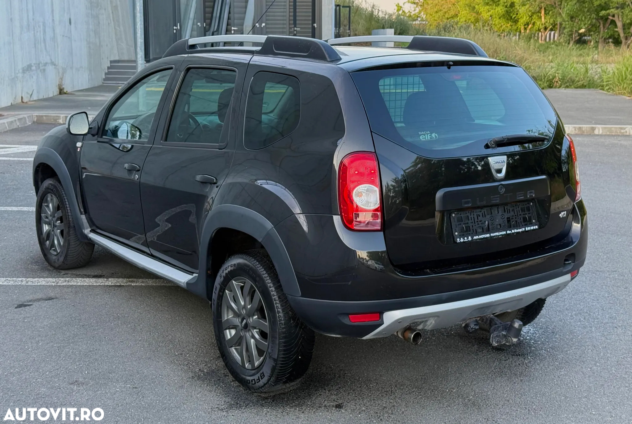 Dacia Duster dCi 110 FAP 4x2 Laureate - 3