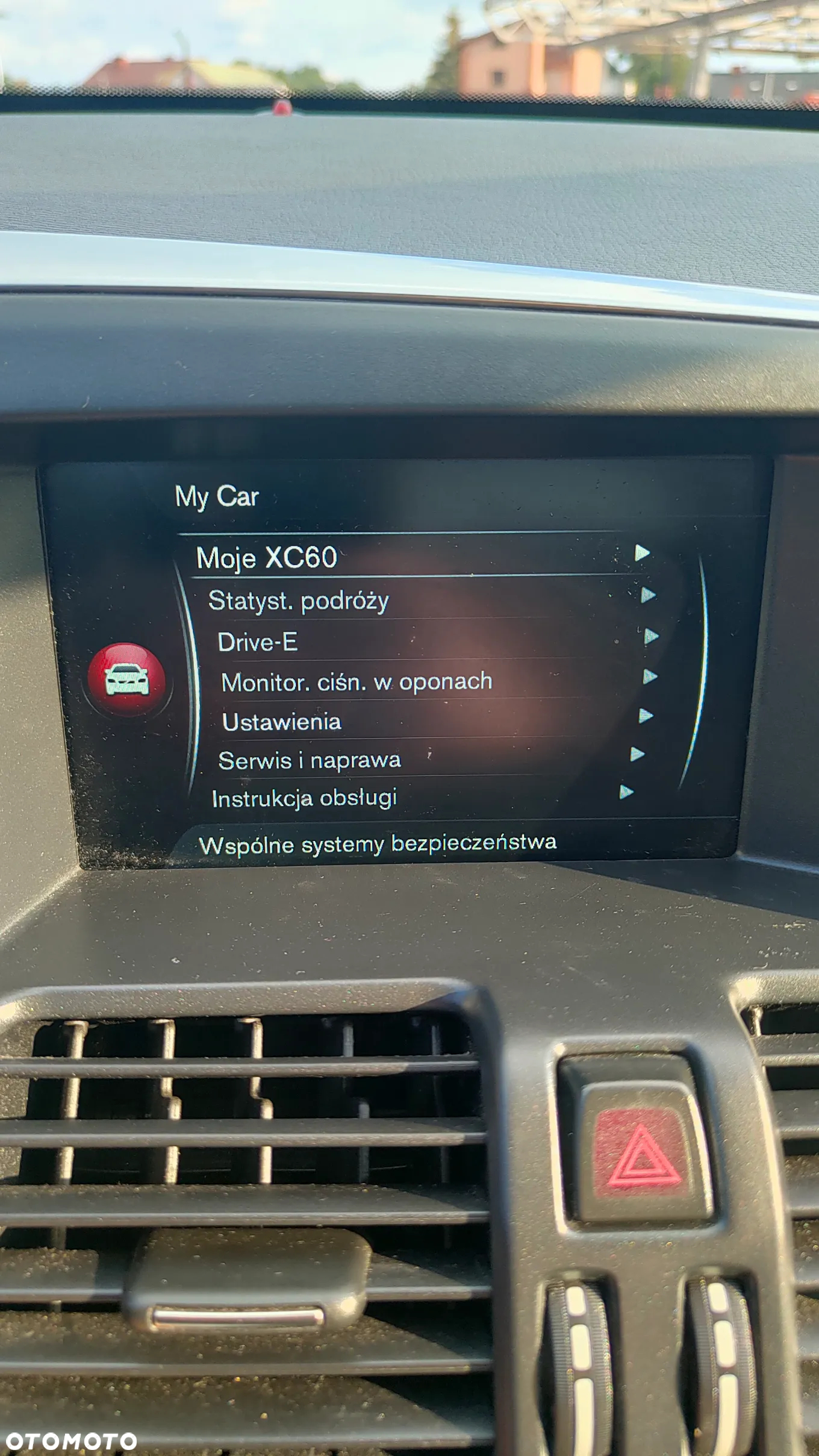 Volvo XC 60 D3 Drive-E Momentum - 14