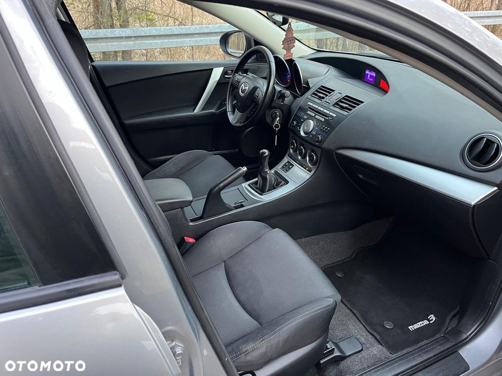 Mazda 3 1.6 MZR Active Plus - 9