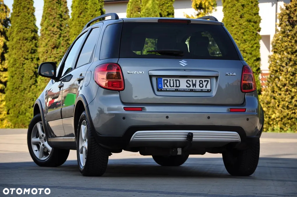Suzuki SX4 1.9 DDiS DPF 4x2 Comfort - 23