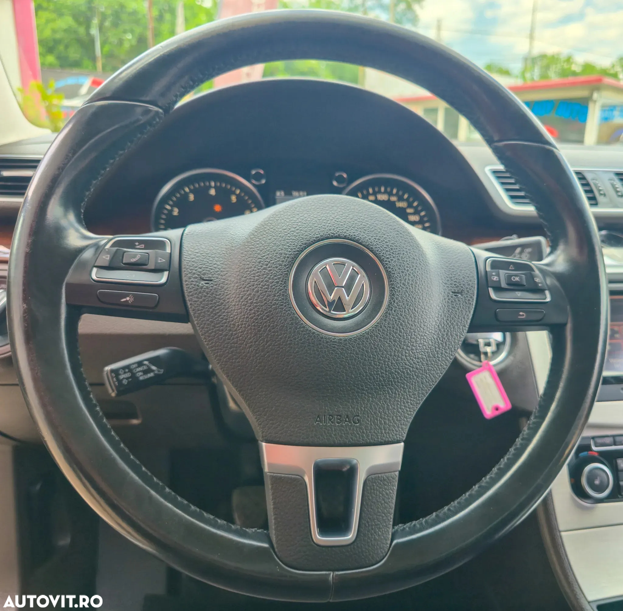 Volkswagen Passat Variant 1.8 TSI Comfortline - 10
