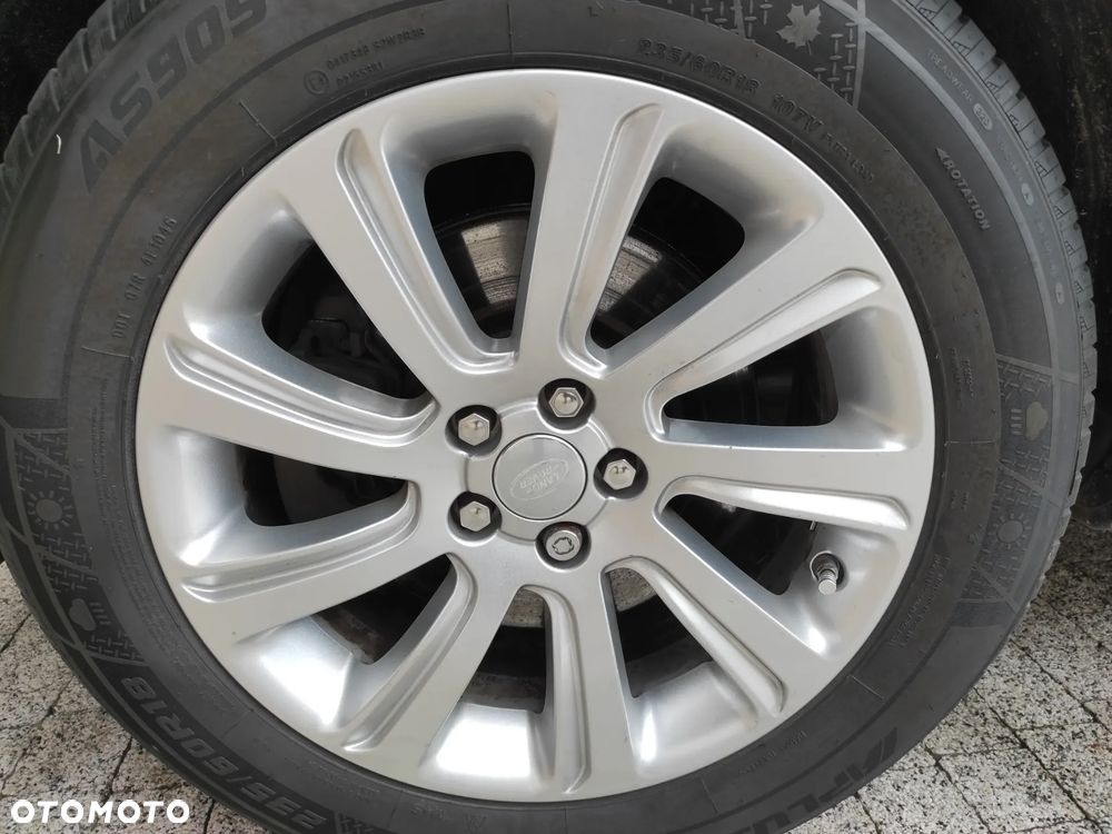 Land Rover Discovery Sport - 13