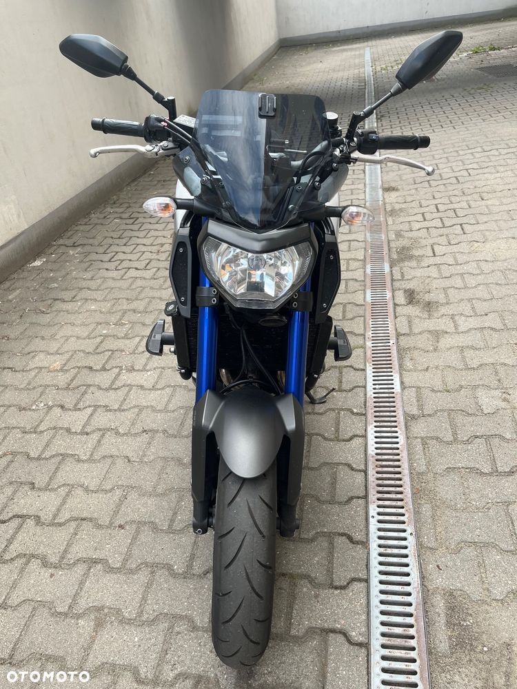 Yamaha MT - 6