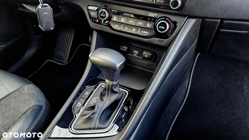Kia Niro 1.6 GDI 2WD Edition 7 - 40