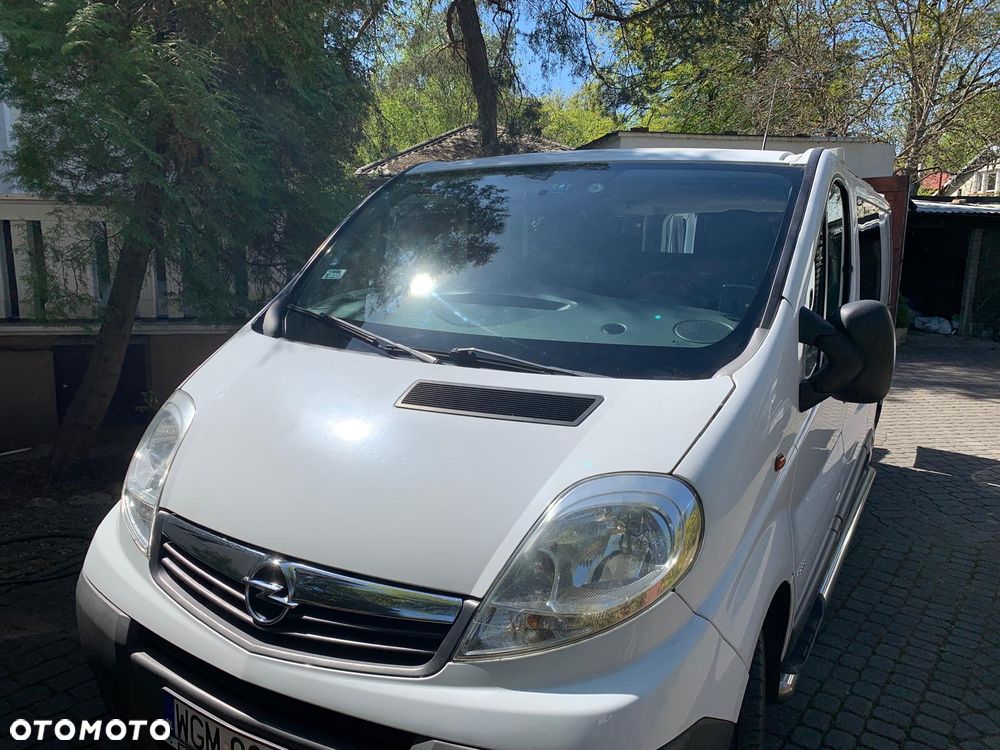 Opel Vivaro - 1