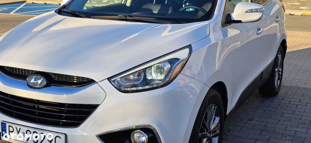 Hyundai ix35 2.0 CRDi 4WD Fifa World Cup Silver Edition - 2